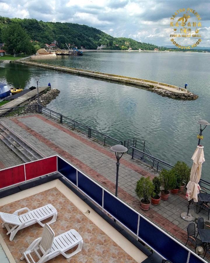 Apartmán Zlatna Ribica Golubac Exteriér fotografie